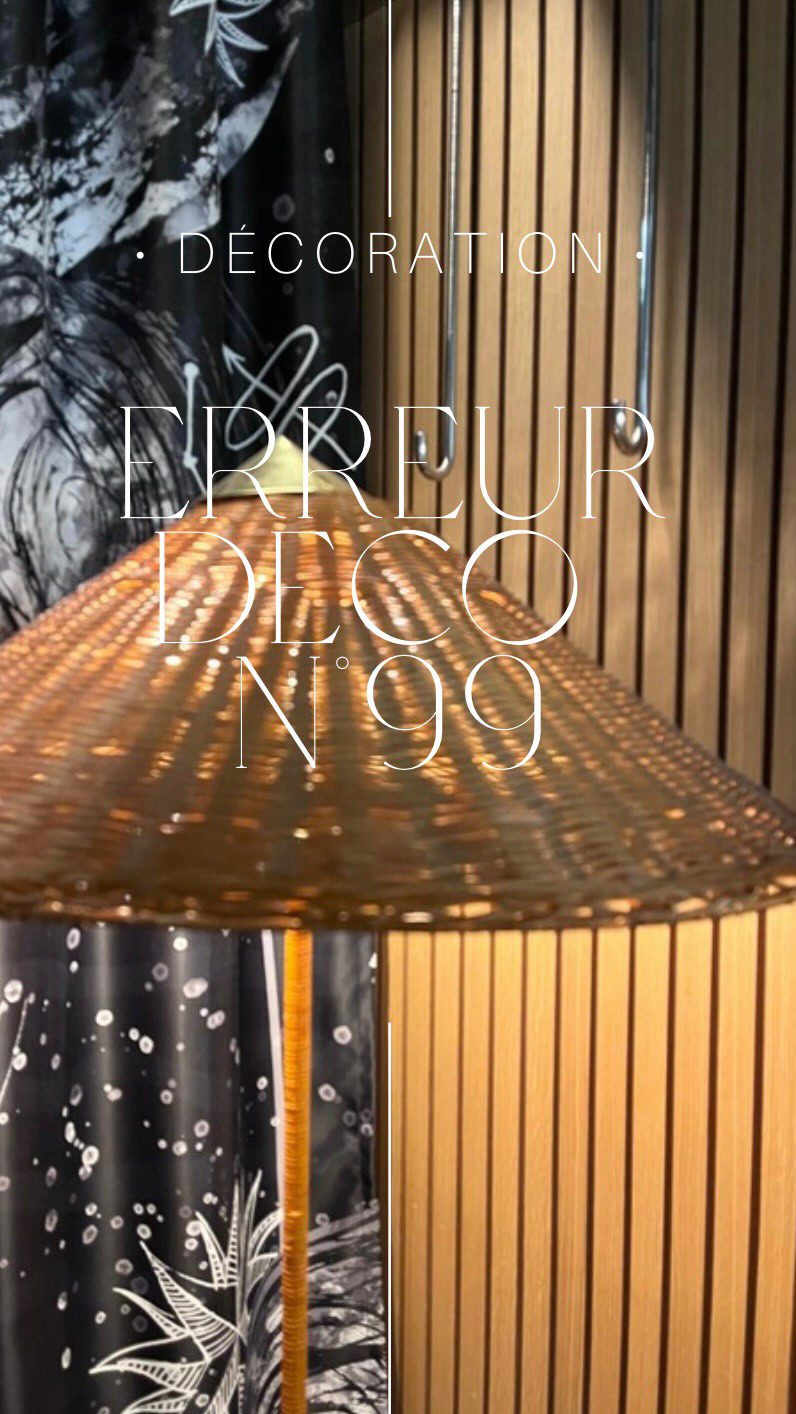 Erreur n°99 : Ne pas adopter une approche holistique  L’une des plus grandes erreurs en décoration, c’est de penser son intérieur morceau par morceau, comme si chaque pièce vivait sa petite vie indépendante. On décore sur un coup de tête, on ajoute un objet parce qu’on l’a trouvé joli, on change une couleur sur un élan… et on finit avec une maison loin d’être harmonieuse.  Tout ça arrive parce qu’on oublie de regarder son chez-soi comme un ensemble cohérent. Penser “holistique”, ce n’est pas une lubie spirituelle : c’est comprendre que chaque espace fait partie d’un même organisme. Que les couleurs, les matières, les circulations, les ambiances… tout communique, tout se répond.  Mais surtout — et c’est là que beaucoup se trompent — penser holistique, ce n’est pas penser uniquement à soi. C’est penser aux habitants du lieu.
À leur rythme.
À leurs besoins.
À leur façon de vivre, d’aimer, de se retrouver, de se reposer.
Si on saute cette étape, on accumule des petits “coup de cœur” déco qui ne racontent rien — car ils ne sont pas connectés ni à soi… ni aux autres.  La vérité, c’est que designer son bonheur, c’est penser son intérieur comme une histoire collective autant qu’intime. Une histoire où chacun trouve sa place et où tout s’aligne naturellement.  L’erreur, c’est de croire qu’on décore une maison.
Alors qu’en réalité… on façonne un lieu de vie, pour soi et pour ceux qu’on aime.  Et ça change absolument tout.
#designerdebonheur #design #decoration #deco #déco #home #homedesign #architectureinterieure #designinterieur #erreur #erreuràéviter