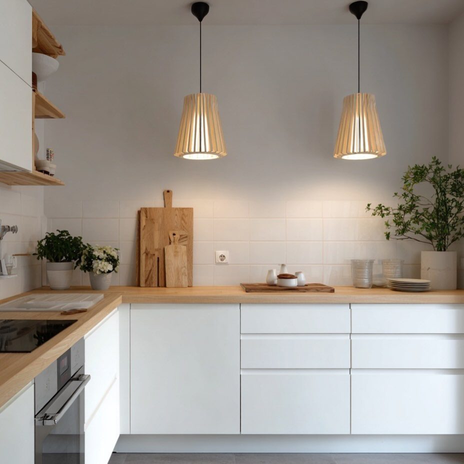 😳Il y a des périodes comme ça. Rien de grave. Mais tout agace. Une maison mal ajustée, c’est un peu comme un pull qui gratte. On peut le porter, mais toute la journée, quelque chose dérange.
😇Après 50 ans, la tolérance baisse, pas par caprice mais par lucidité.
Dans mon dernier article, mini plan d’action “Reset maison” (à faire ce week-end)! 🚀🔥  https://apprendre-a-decorer-autrement.com/reset-maison-quand-tout-vous-agace-et-si-ce-n-etait-pas-vous-le-probleme/